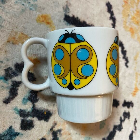 Vintage 1970s Stackable Mug RARE yellow ladybug Japan 60s MCM vtg groovy mugs - Picture 6 of 8